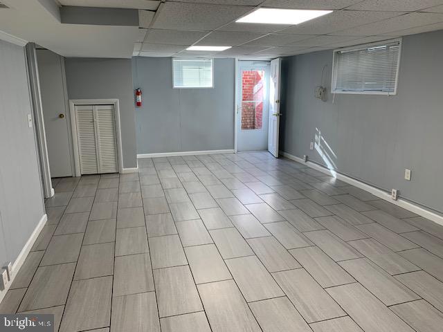 Building Photo - 3004 St Clair Dr