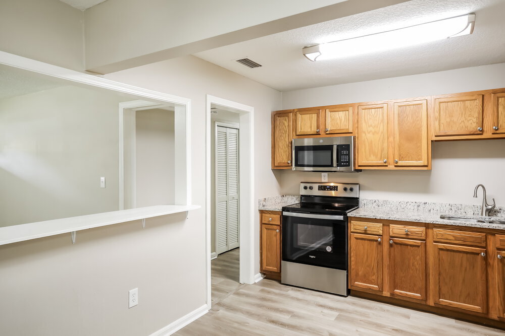 Building Photo - 6227 Pine Summit Dr