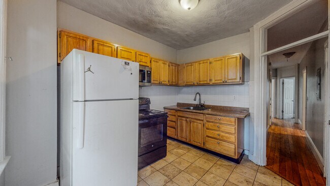 Primary Photo - 231 Washington St