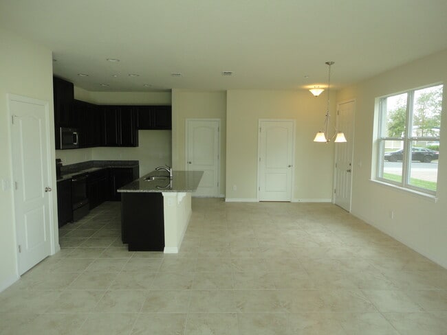 Building Photo - 3/2.5 Town Home in Winter Park!