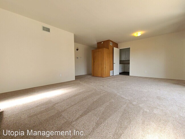 Building Photo - 4 br, 3 bath House - 4159 Taos Drive