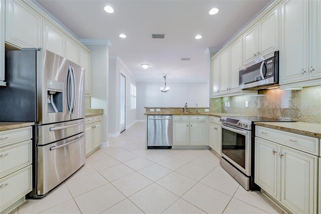 Building Photo - 16260 Amethyst Key Drive