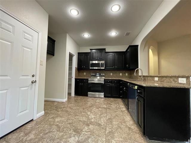 Building Photo - 4604 Gunnison Dr