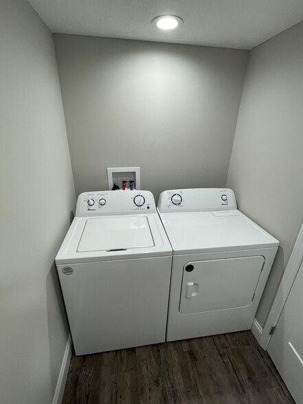 Building Photo - 2005 S Kentucky Ave