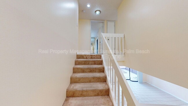 Building Photo - 1921 N Congress Ave