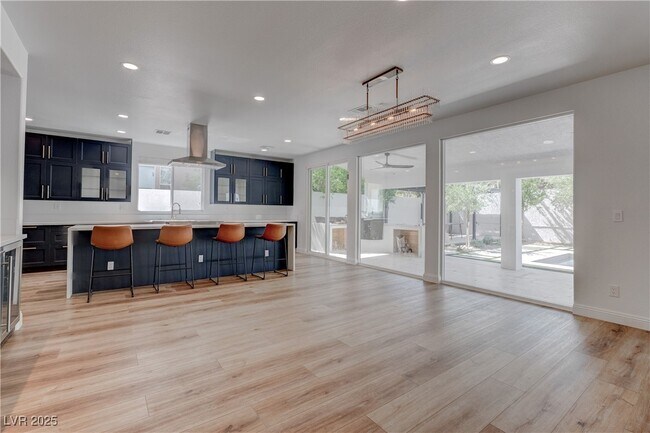 Building Photo - 10018 Twilight Canyon Ct
