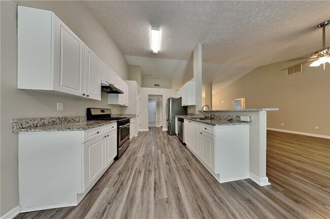 Building Photo - 991 Rolling Meadows Dr