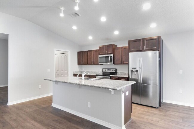Building Photo - 2432 Frontera St