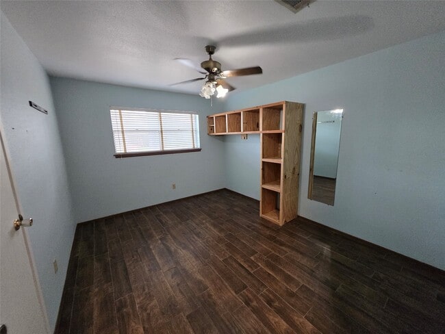 Building Photo - 24312 Carlton Rd