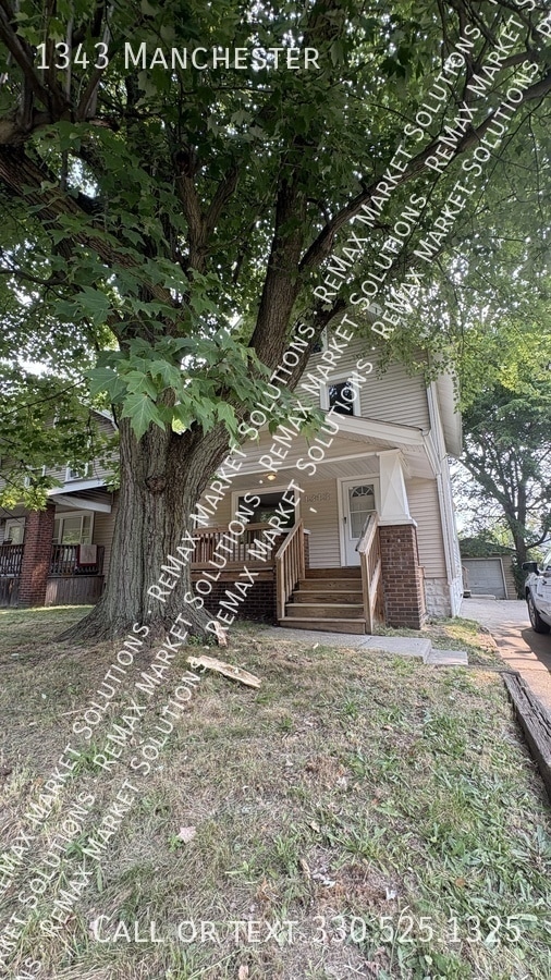 Building Photo - 1343 Manchester-