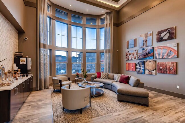 Building Photo - 13195 W Progress Cir