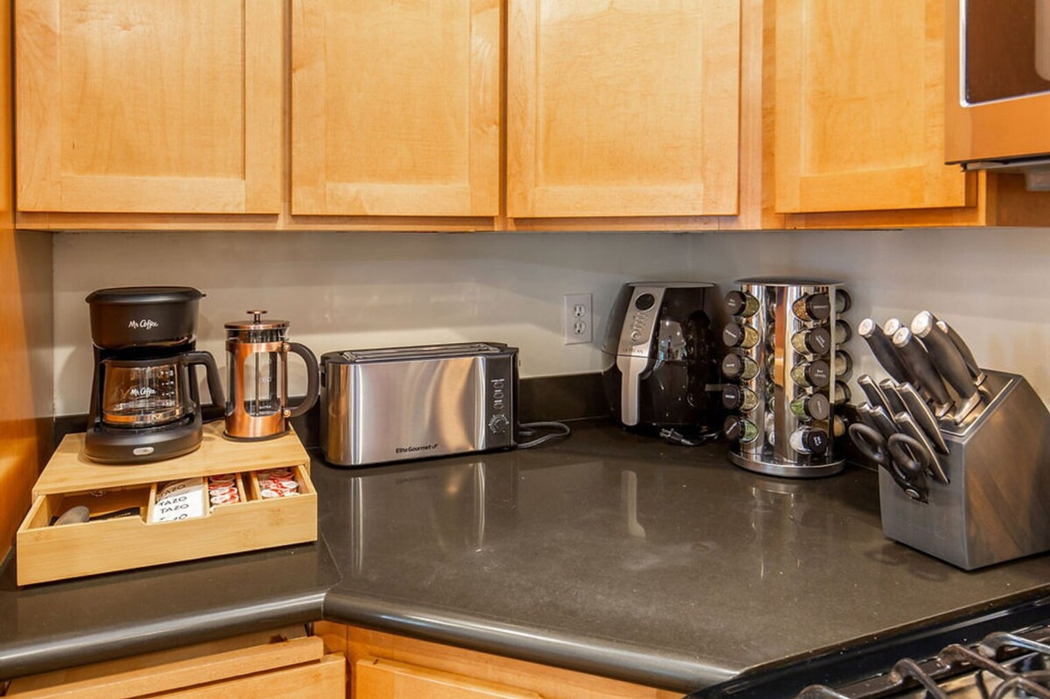 Building Photo - 316 19th Ave