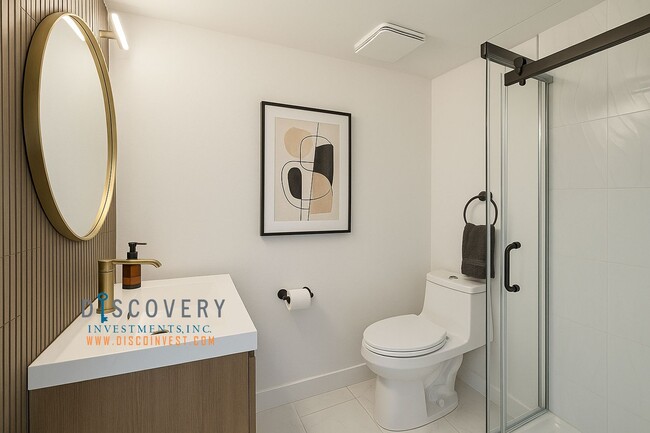 Building Photo - Elegant Modern Montclair Retreat Designed ...