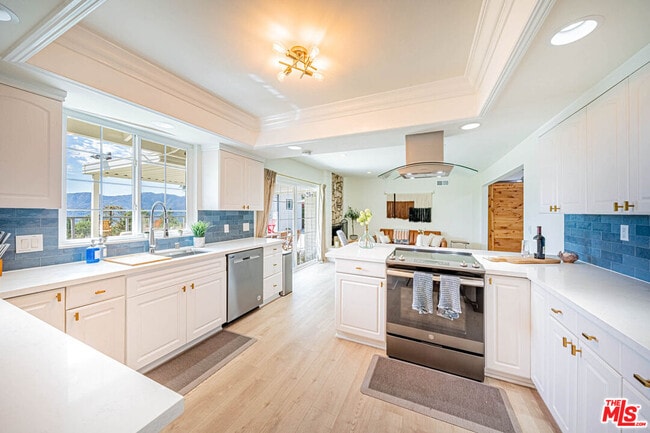 Building Photo - 2620 Sea Pine Ln