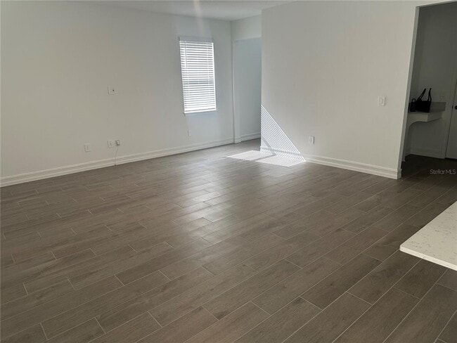 Building Photo - 7129 119th Ct E