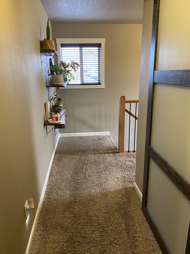 Building Photo - 5222 NE 129th Ave