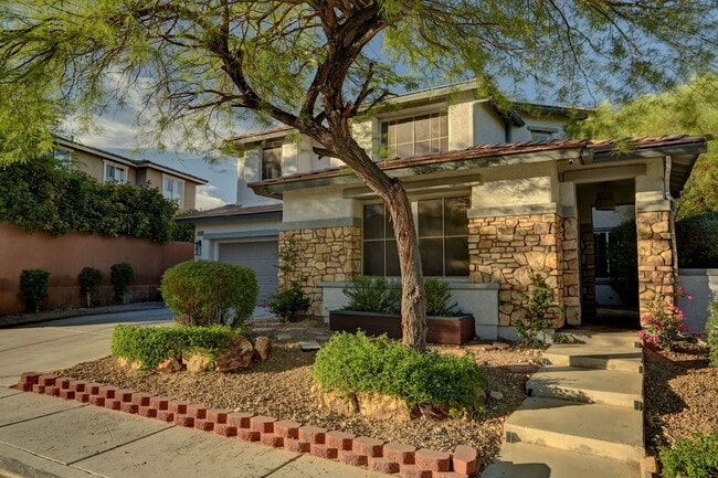 Primary Photo - Spacious Summerlin Home Featuring Casita a...
