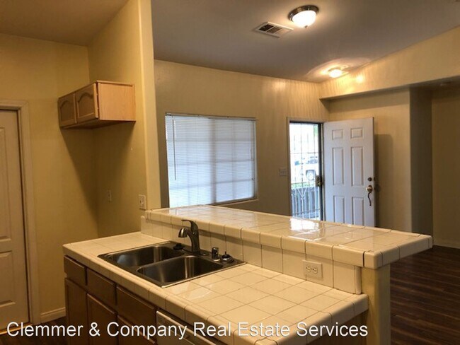 Building Photo - 3 br, 2 bath House - 330 Tanner Micheal
