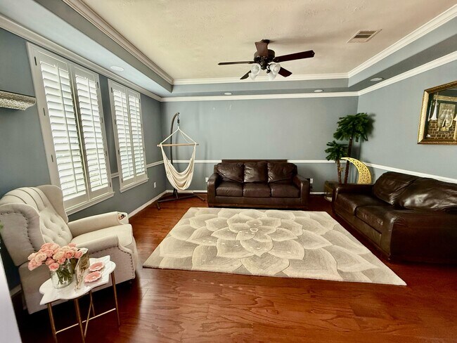 Building Photo - 8153 Tranquil Lake Way