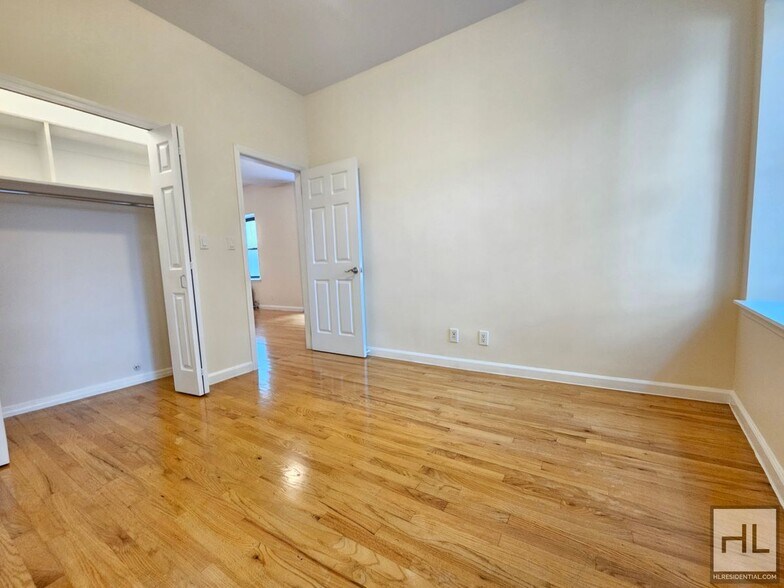 Building Photo - 2-Bedroom Apartment in Nolita | 3rd Floor,...