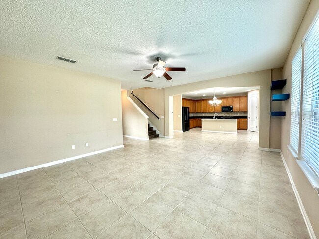 Building Photo - Spacious 4-Bedroom Home with Outdoor Oasis...