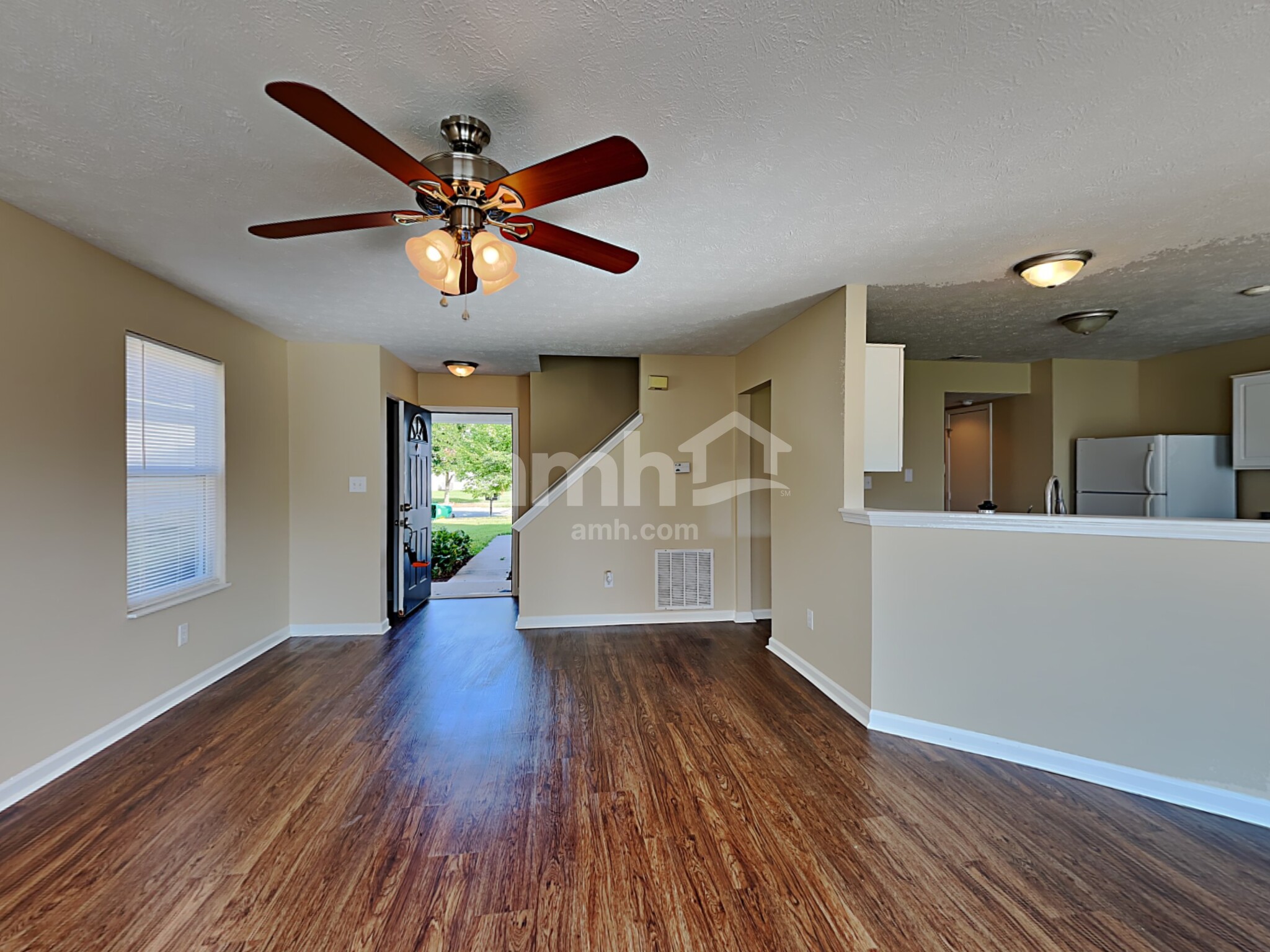 Building Photo - 543 Grabill Dr