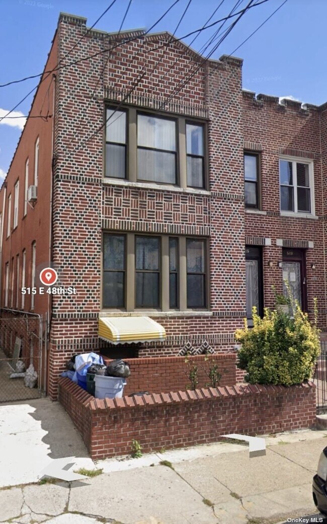 Building Photo - 515 E 48th St