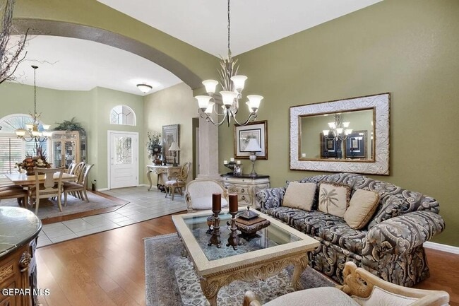 Building Photo - 6909 Desert Canyon Dr