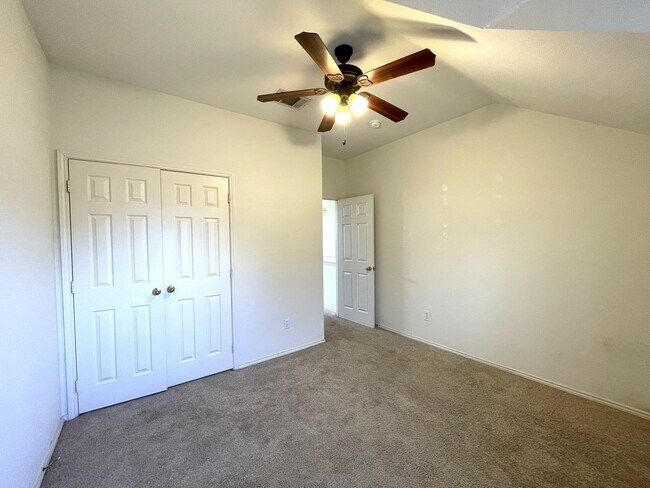 Building Photo - House for Lease in West Plano