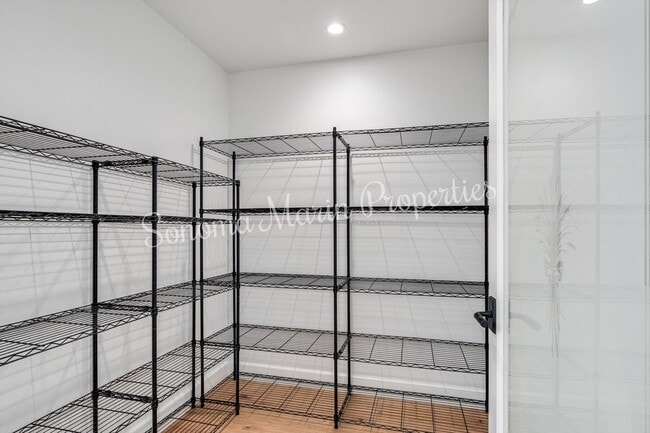 Building Photo - Stunning Brand-New Home in Fountaingrove | 3 Bed + 3.5 Bath | 2,968 Sq Ft