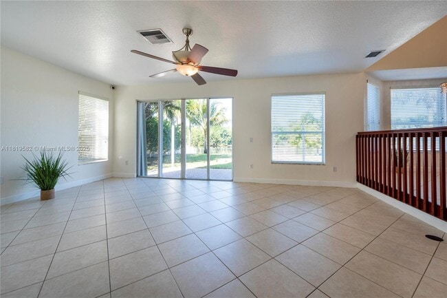 Building Photo - 5458 SW 195th Terrace