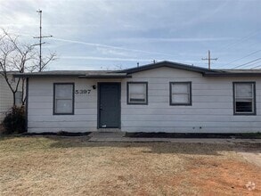 Building Photo - 5397 Questa Dr