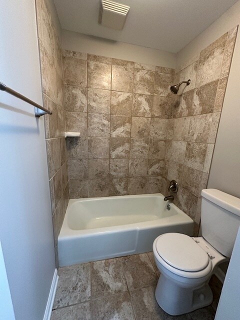 Tub/Shower - 2116 Hobbs Rd