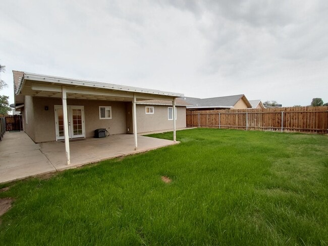 Building Photo - 409 Silverado Trail