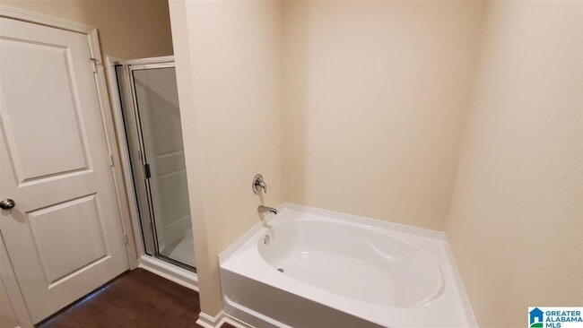 Building Photo - 1122 Freedom Pkwy