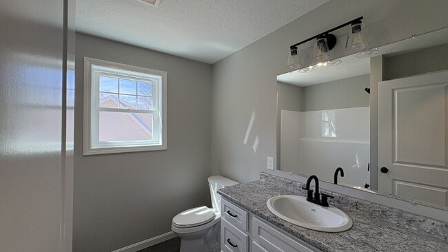 Building Photo - New Construction Luxury Townhome | 3 Bed / 2.5 Bath | June 1 Availability | $3,000/mo