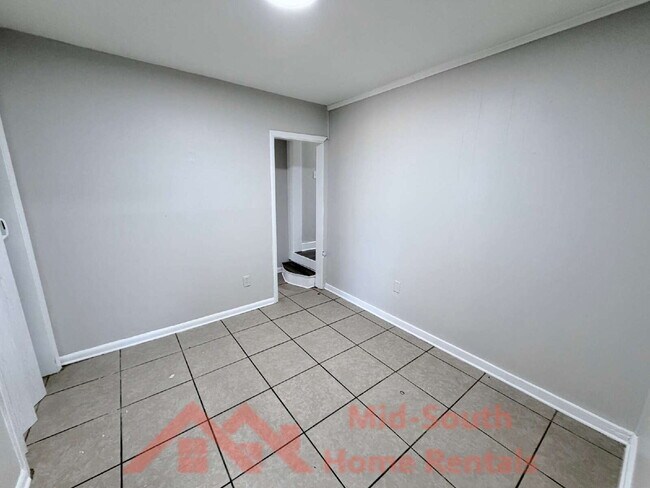 Building Photo - 3513 Rochester Rd