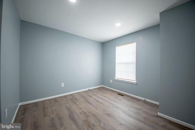 Building Photo - 3915 Friar St