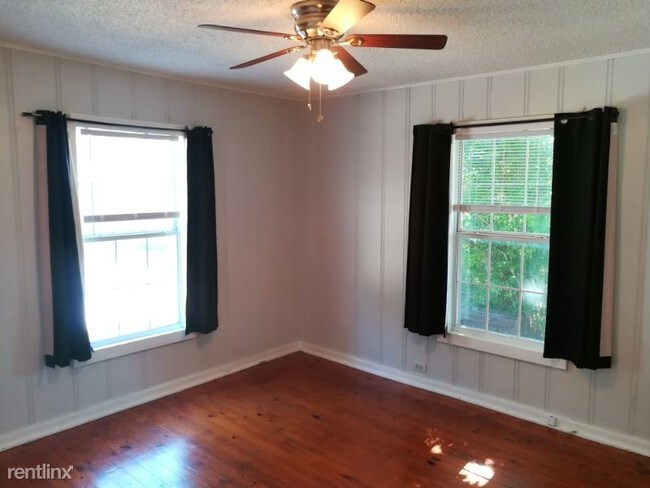 Building Photo - 5412 Meandering Rd