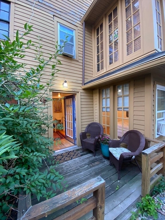 Primary Photo - 11 William St