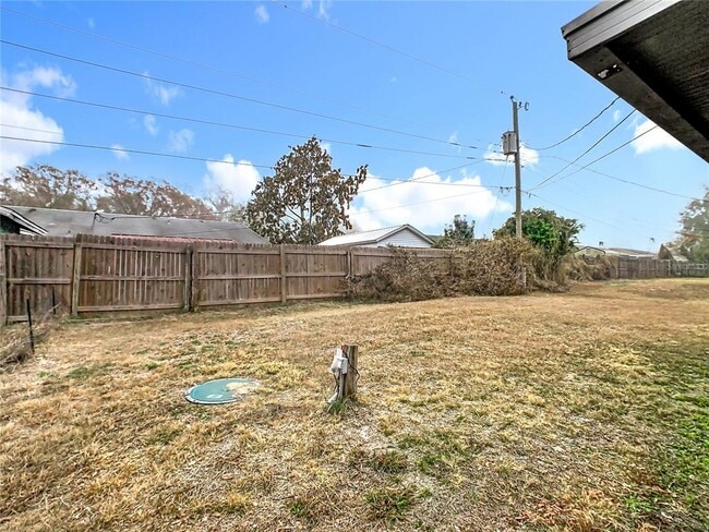 Building Photo - 4530 Ballentine Ct