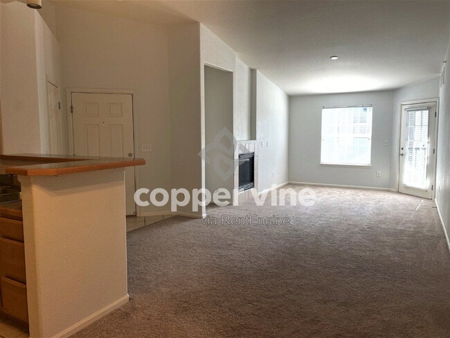 Building Photo - 2855 Blue Sky Cir
