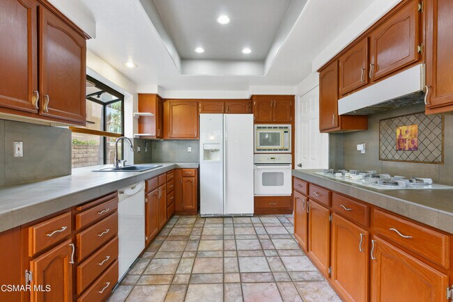 Building Photo - 4842 Wiggin St