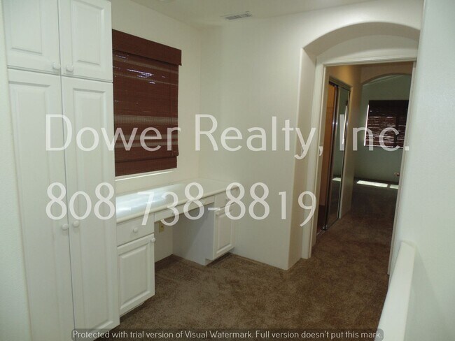 Building Photo - 4/3/2 at Ocean Pointe!