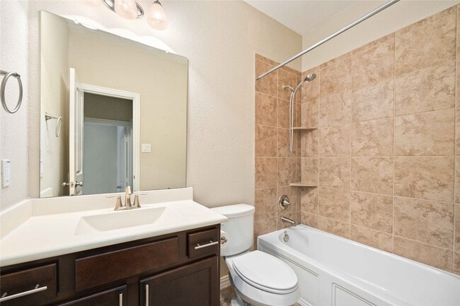 Building Photo - 19502 Flatrock Park Ln