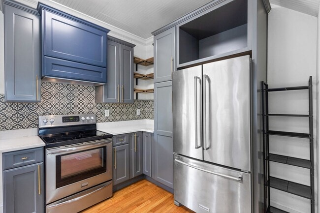 Building Photo - 253 15th St NW