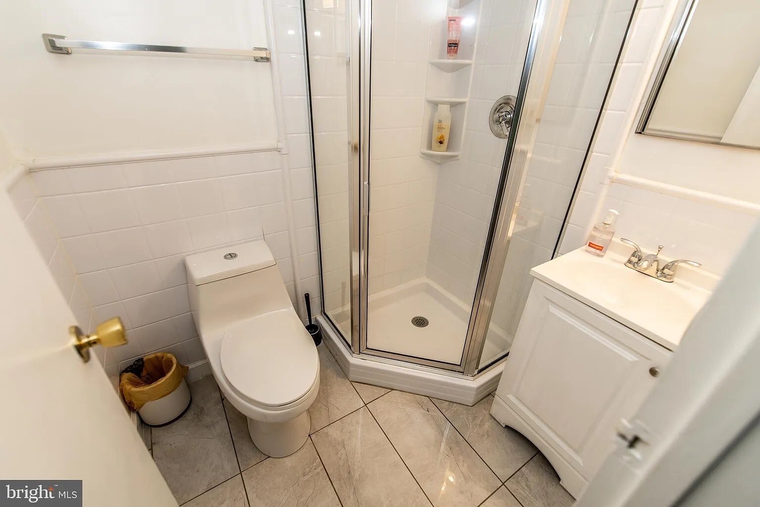 Building Photo - 3850 Bel Pre Rd