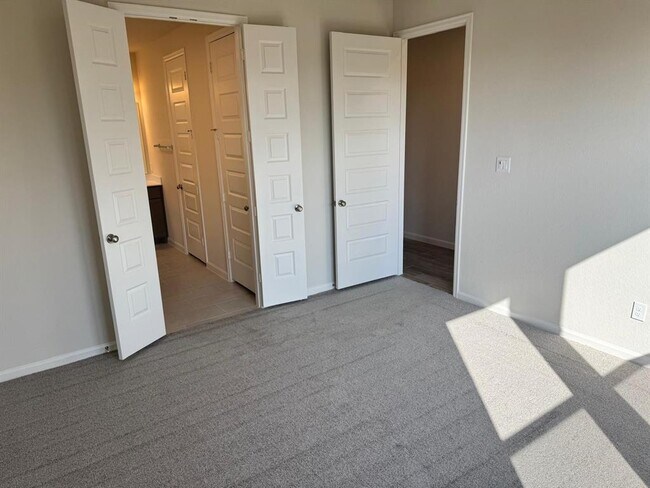 Building Photo - 9030 Caribou Ct