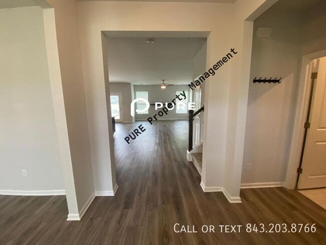 Building Photo - 419 Brookgreen Dr