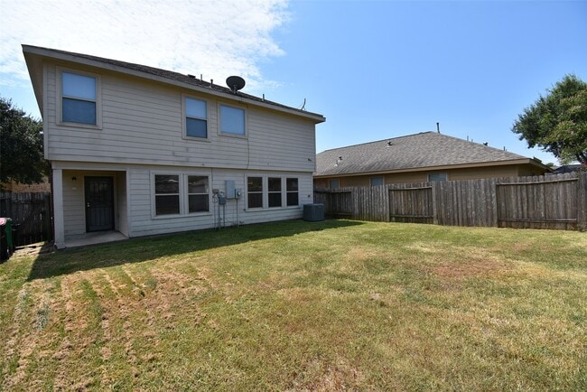 Building Photo - 11215 Overland Trail Dr